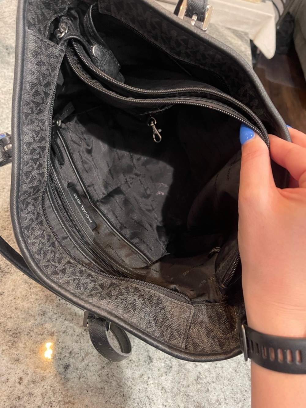 Michael Kors Black/Gray Signature Tote with MK Charm - Picture 5 of 6